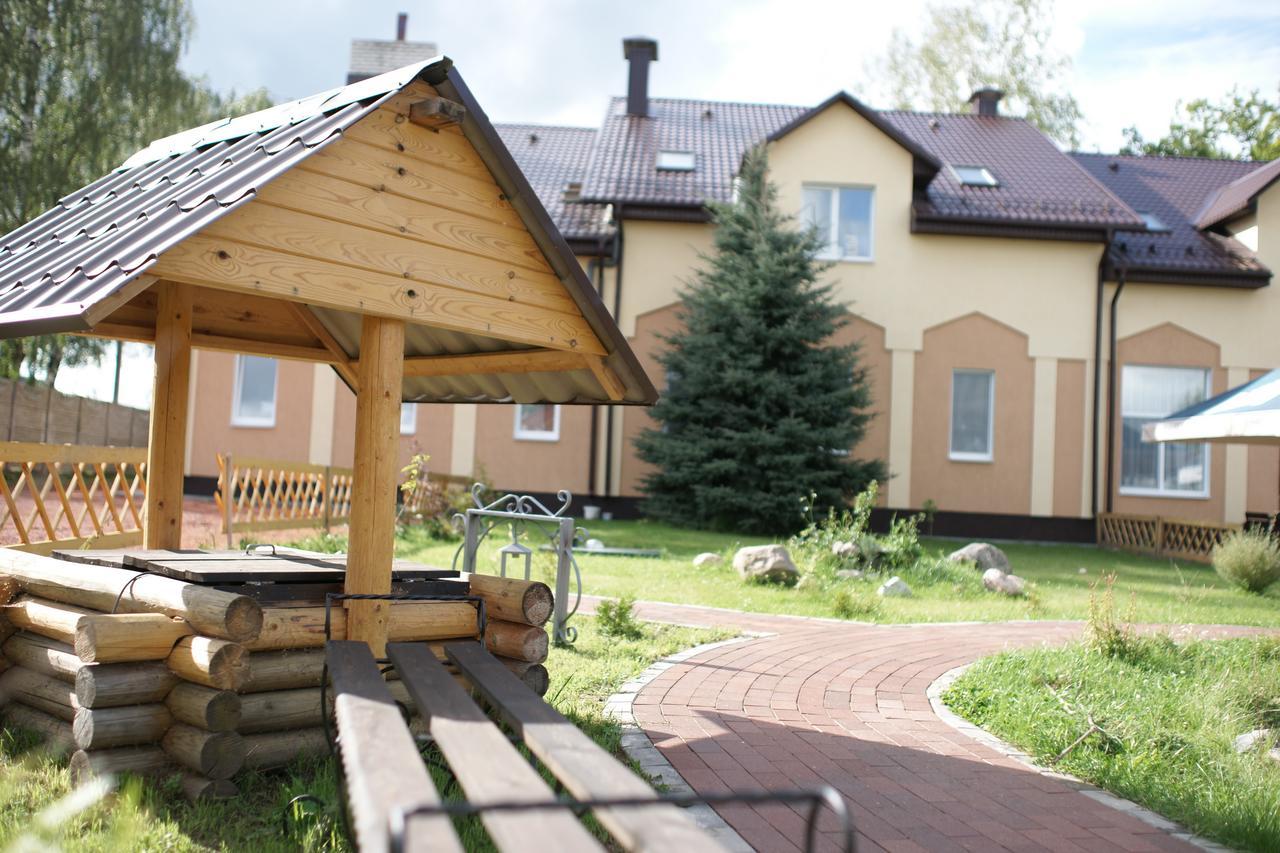 Gostinnyi Dvor Polotsk Extérieur photo